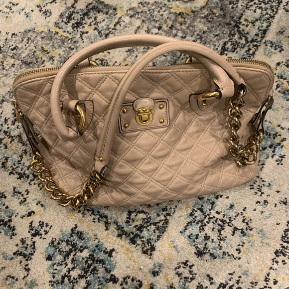 Authentic Marc Jacobs beige tufted purse - Picture 2 of 8